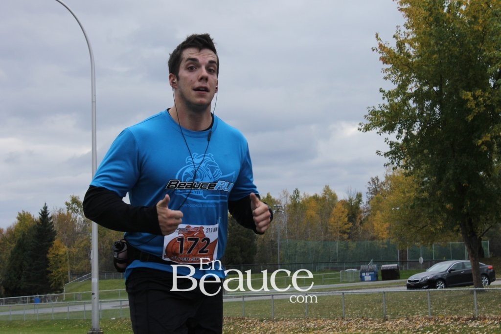 Photoreportage la Beaucerun 2014: Le Départ 325 clichés
