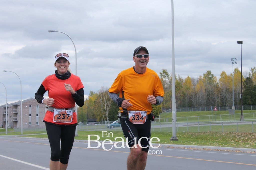 Photoreportage la Beaucerun 2014: Le Départ 325 clichés