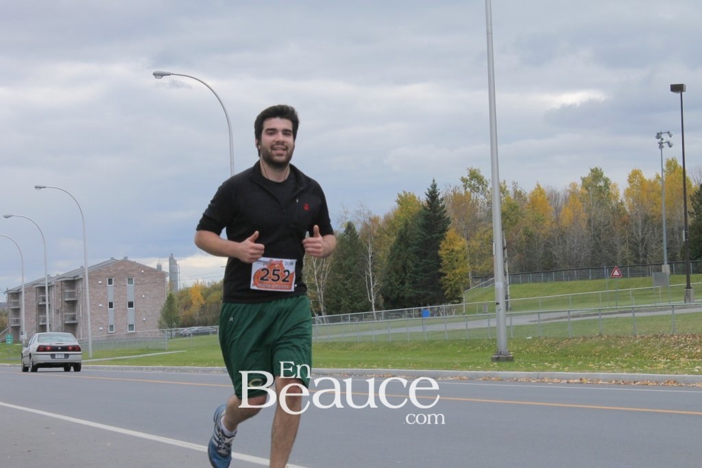 Photoreportage la Beaucerun 2014: Le Départ 325 clichés