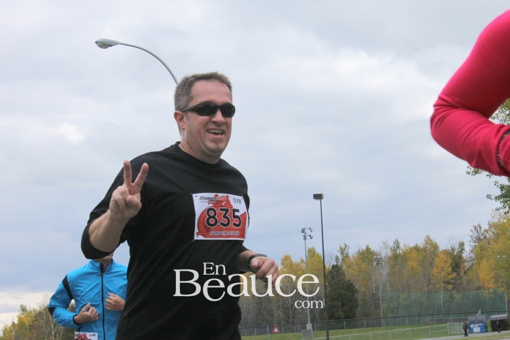 Photoreportage la Beaucerun 2014: Le Départ 325 clichés