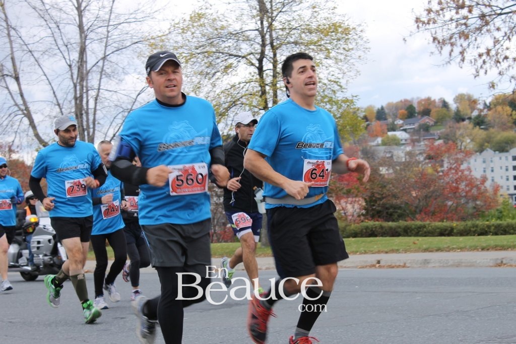 Photoreportage la Beaucerun 2014: Le Départ 325 clichés