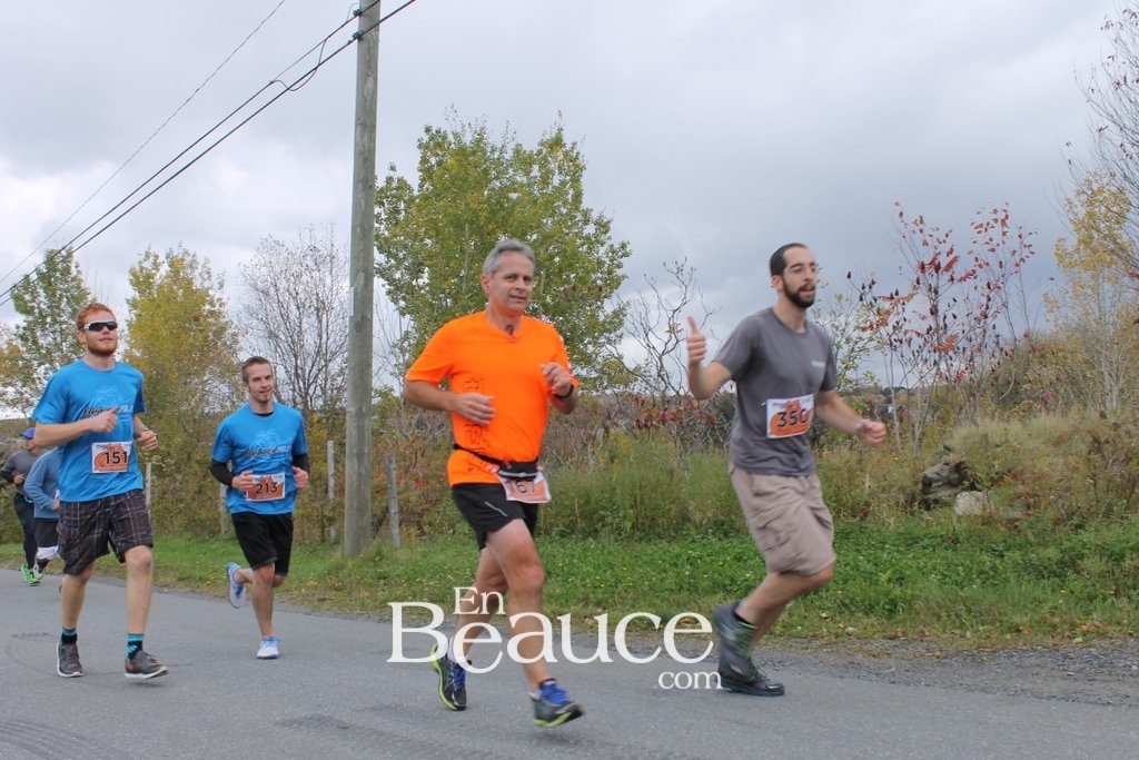Photoreportage la Beaucerun 2014: Le Départ 325 clichés