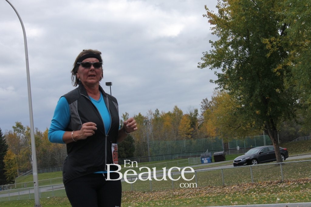 Photoreportage la Beaucerun 2014: Le Départ 325 clichés