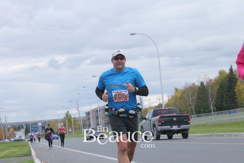 Photoreportage la Beaucerun 2014: Le Départ 325 clichés