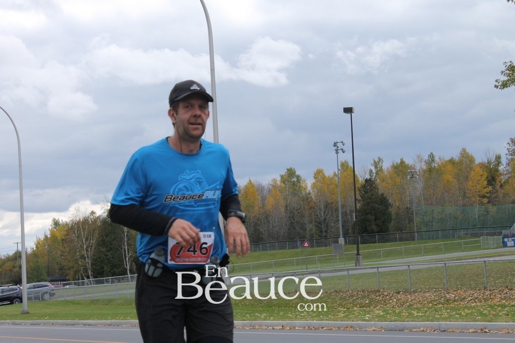 Photoreportage la Beaucerun 2014: Le Départ 325 clichés