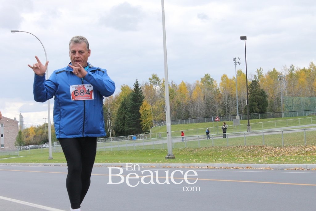 Photoreportage la Beaucerun 2014: Le Départ 325 clichés