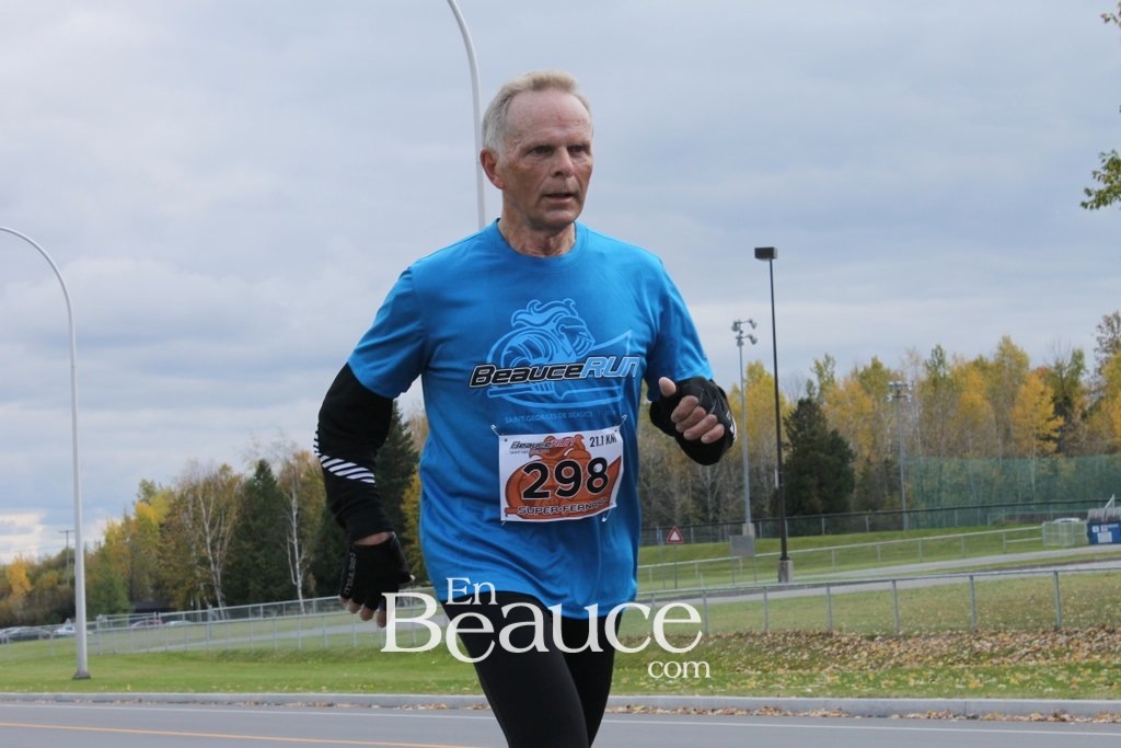 Photoreportage la Beaucerun 2014: Le Départ 325 clichés