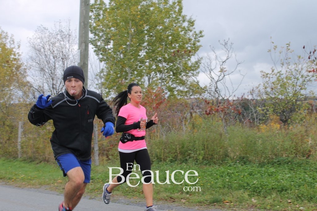 Photoreportage la Beaucerun 2014: Le Départ 325 clichés