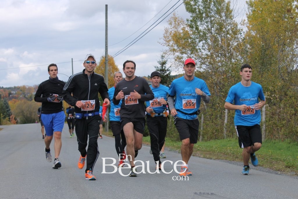 Photoreportage la Beaucerun 2014: Le Départ 325 clichés