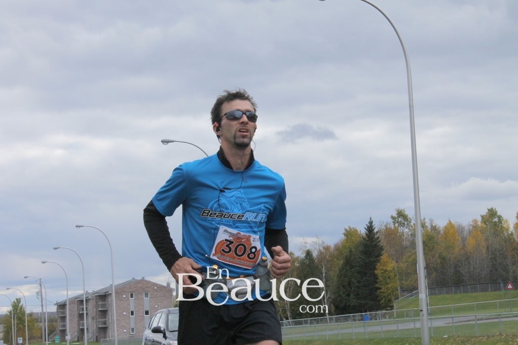 Photoreportage la Beaucerun 2014: Le Départ 325 clichés