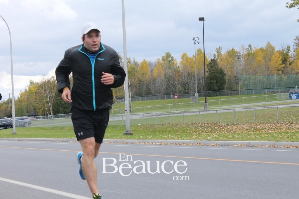 Photoreportage la Beaucerun 2014: Le Départ 325 clichés