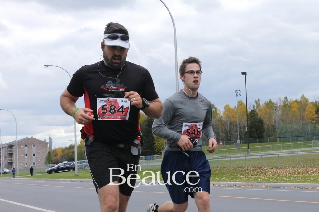 Photoreportage la Beaucerun 2014: Le Départ 325 clichés