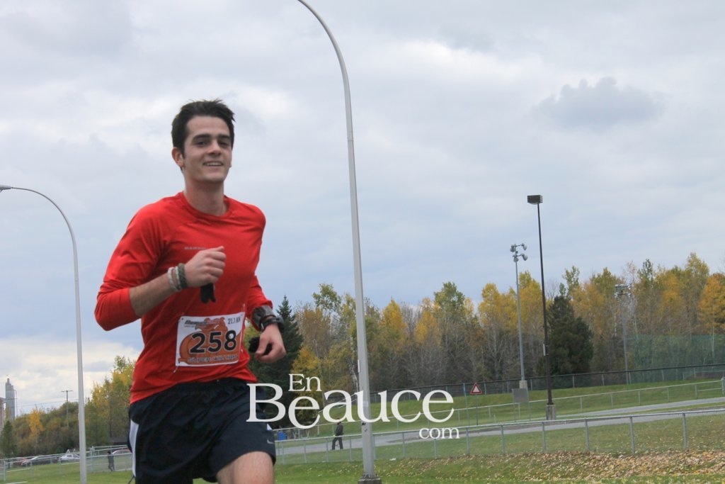 Photoreportage la Beaucerun 2014: Le Départ 325 clichés