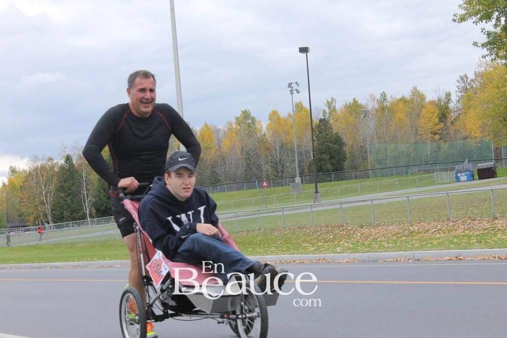Photoreportage la Beaucerun 2014: Le Départ 325 clichés