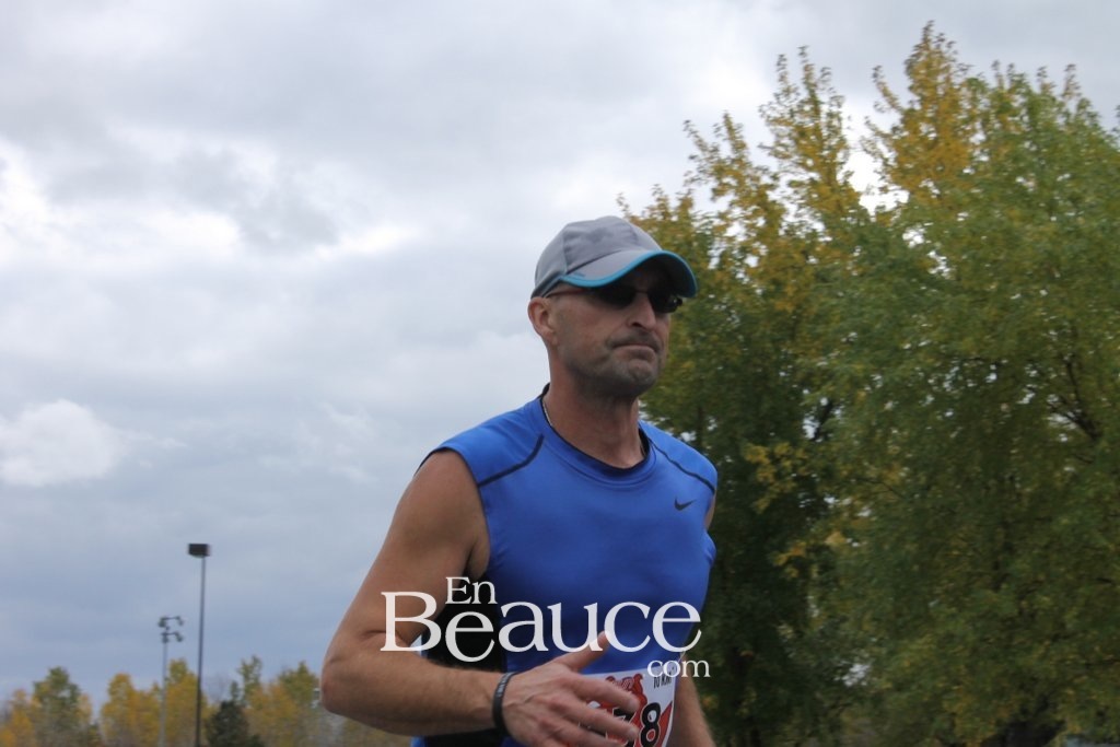 Photoreportage la Beaucerun 2014: Le Départ 325 clichés