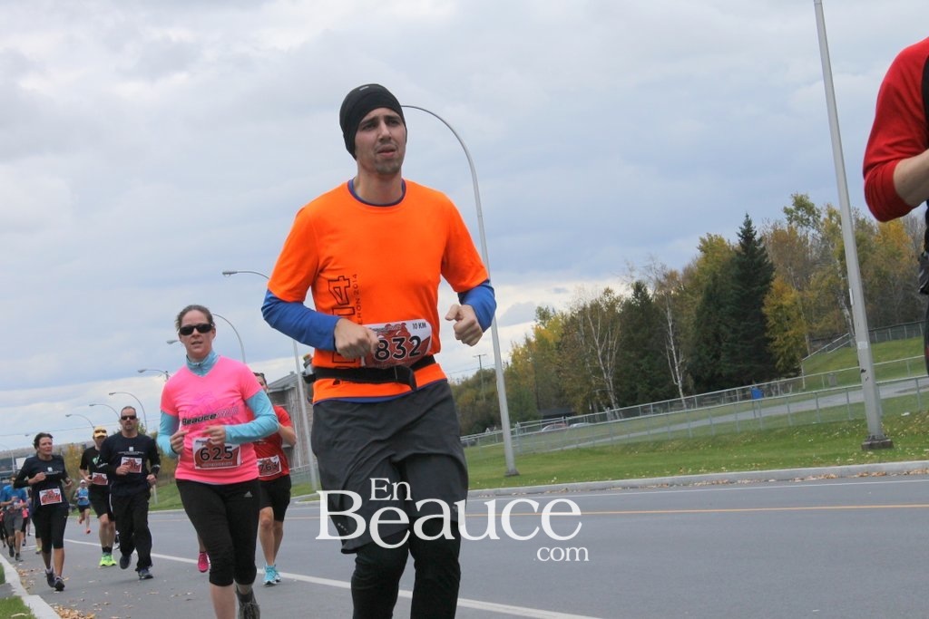 Photoreportage la Beaucerun 2014: Le Départ 325 clichés