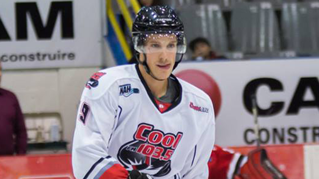 Mickaël Bédard du Cool Fm est la première étoile de la dernière semaine dans la LNAH