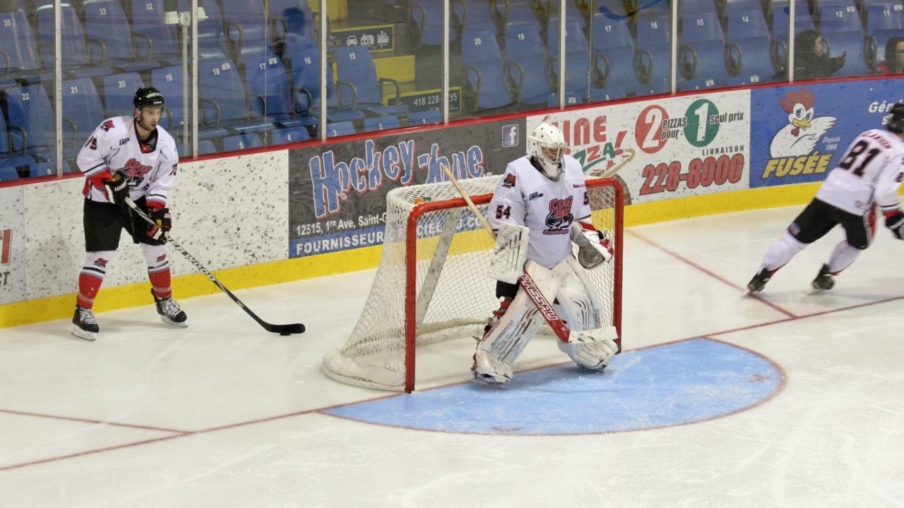 Une victoire de 5-4 du Cool FM 103,5 sur les Prédateurs de Laval