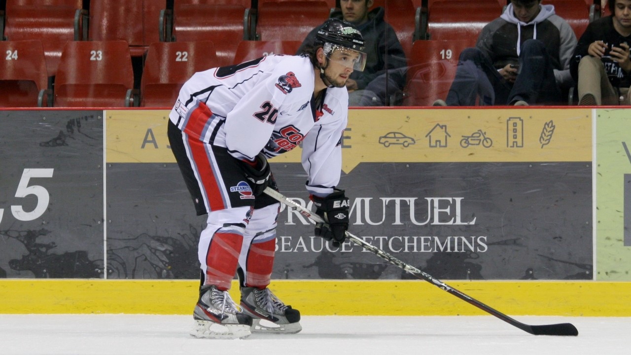 Une victoire de 5-4 du Cool FM 103,5 sur les Prédateurs de Laval