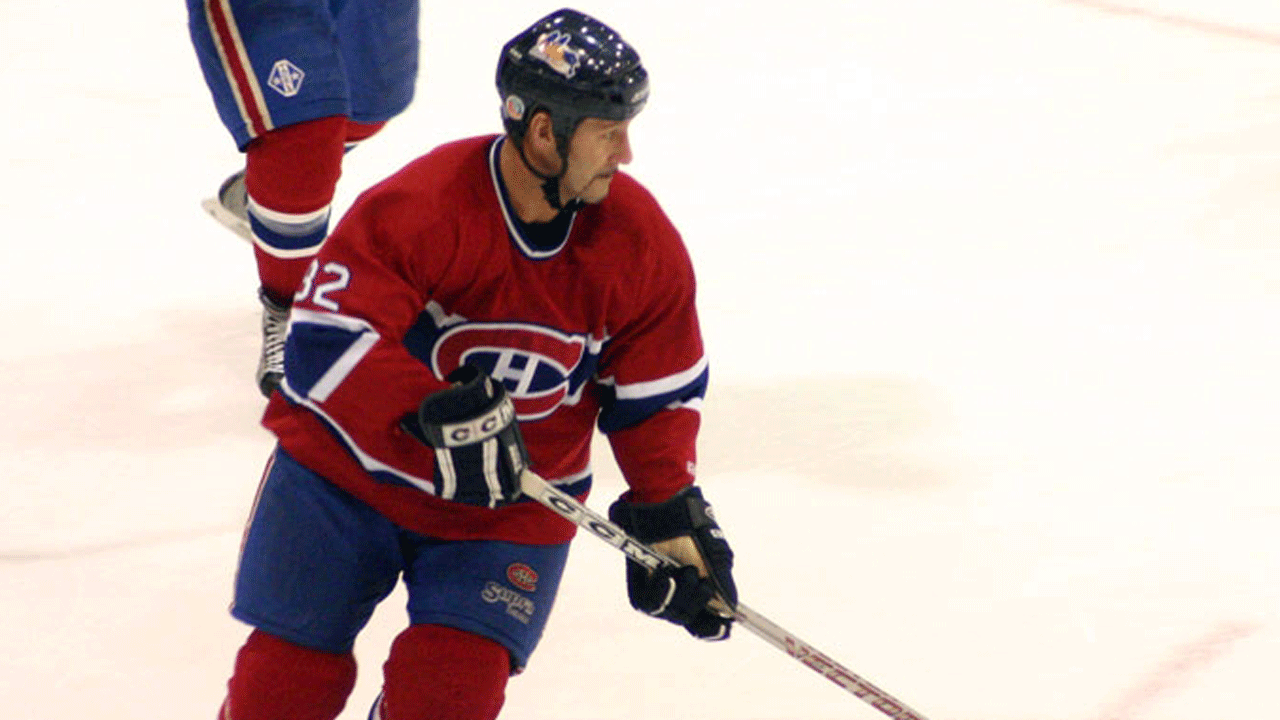 « Mille fois merci Pat, j'ai joué dans la LNH et j'ai pu gagner la Coupe Stanley grâce à toi. Le jour où je vais mourir, je serai fier de te retrouver en haut » - Mario Roberge