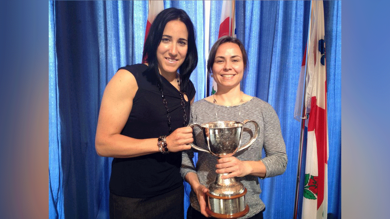 de gauche à droite : Caroline Ouellette et Lisa-Marie Breton-Lebreux