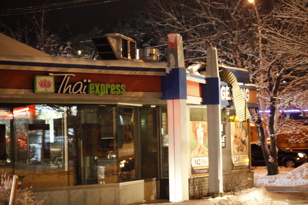 Un feu force la fermeture du Burger King et Thaï Express de St-Georges