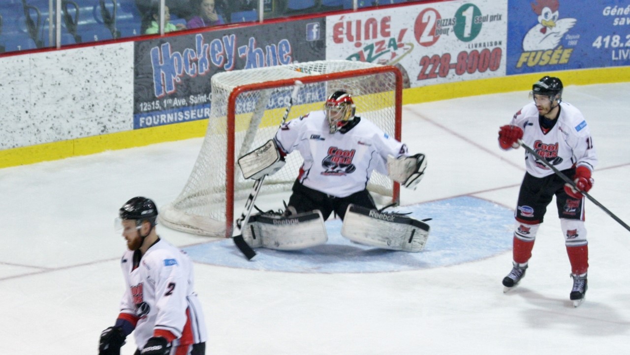 Cool FM: Cornwall revient de l'arrière et l'emporte 3-2 en tirs de barrage