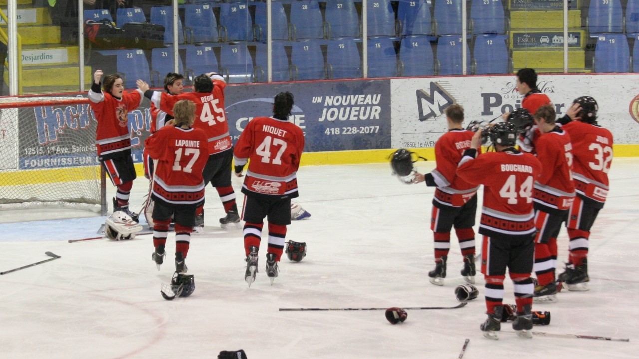 Tournoi Bantam: les Hurricanes de Mashteuiatsh étaient trop forts