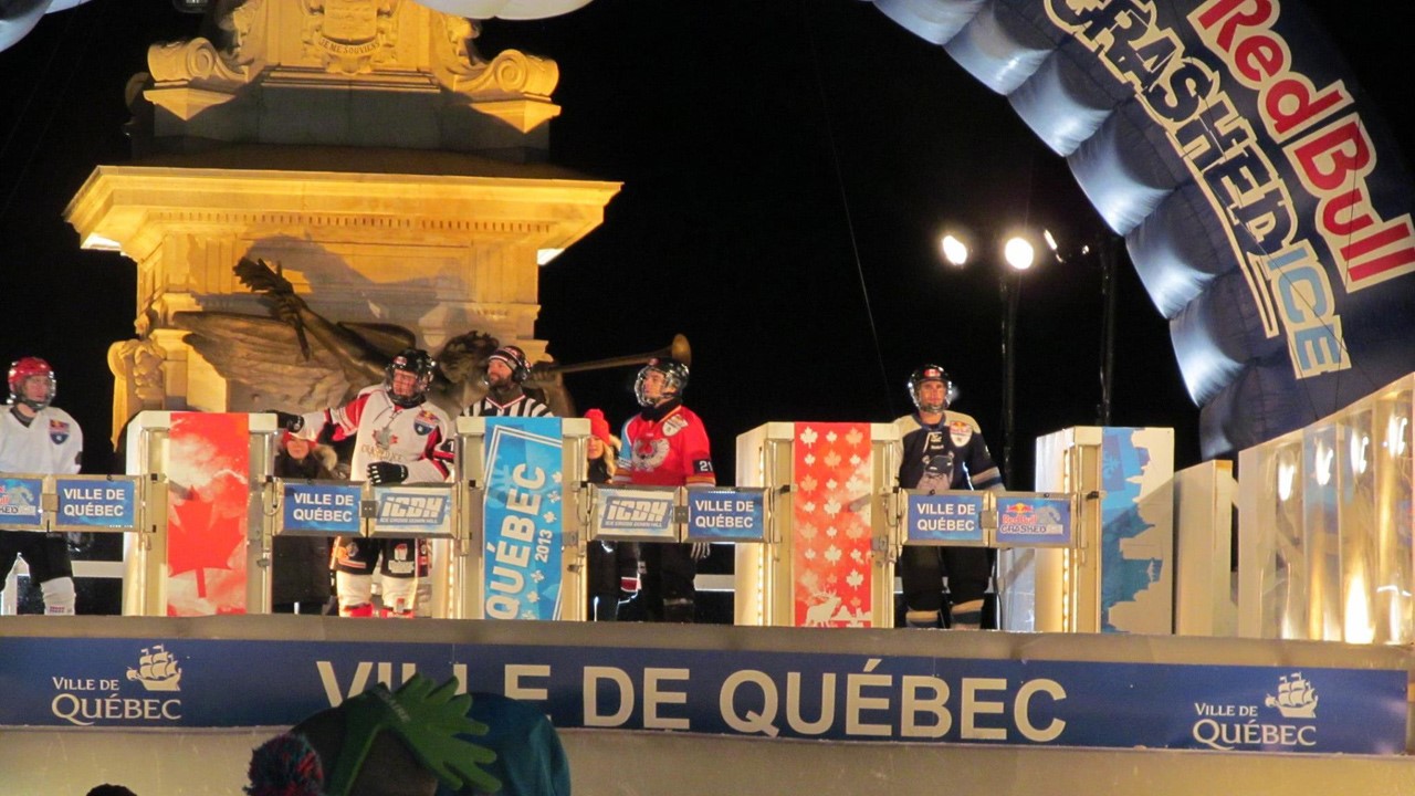 Maxime Vachon à l’extrême droite