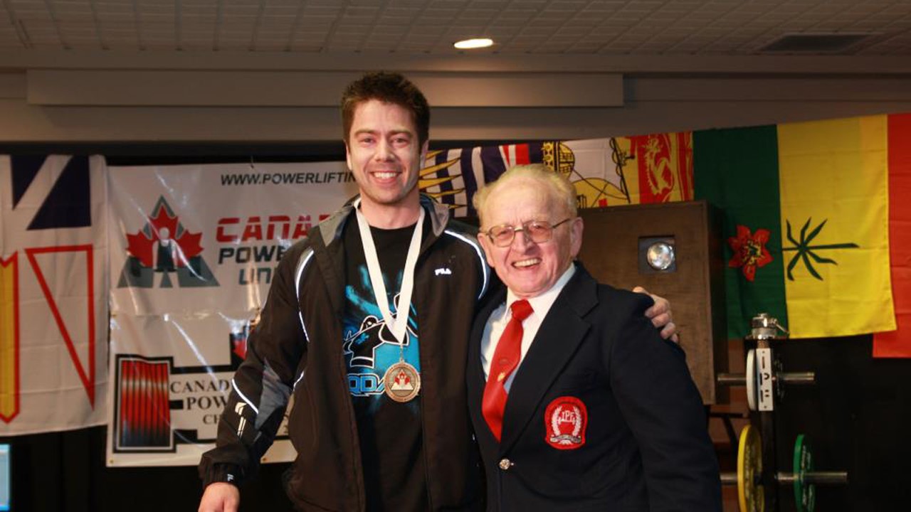 Jean-Sébastien Rhéaume et sa médaille de champion canadien en 2012