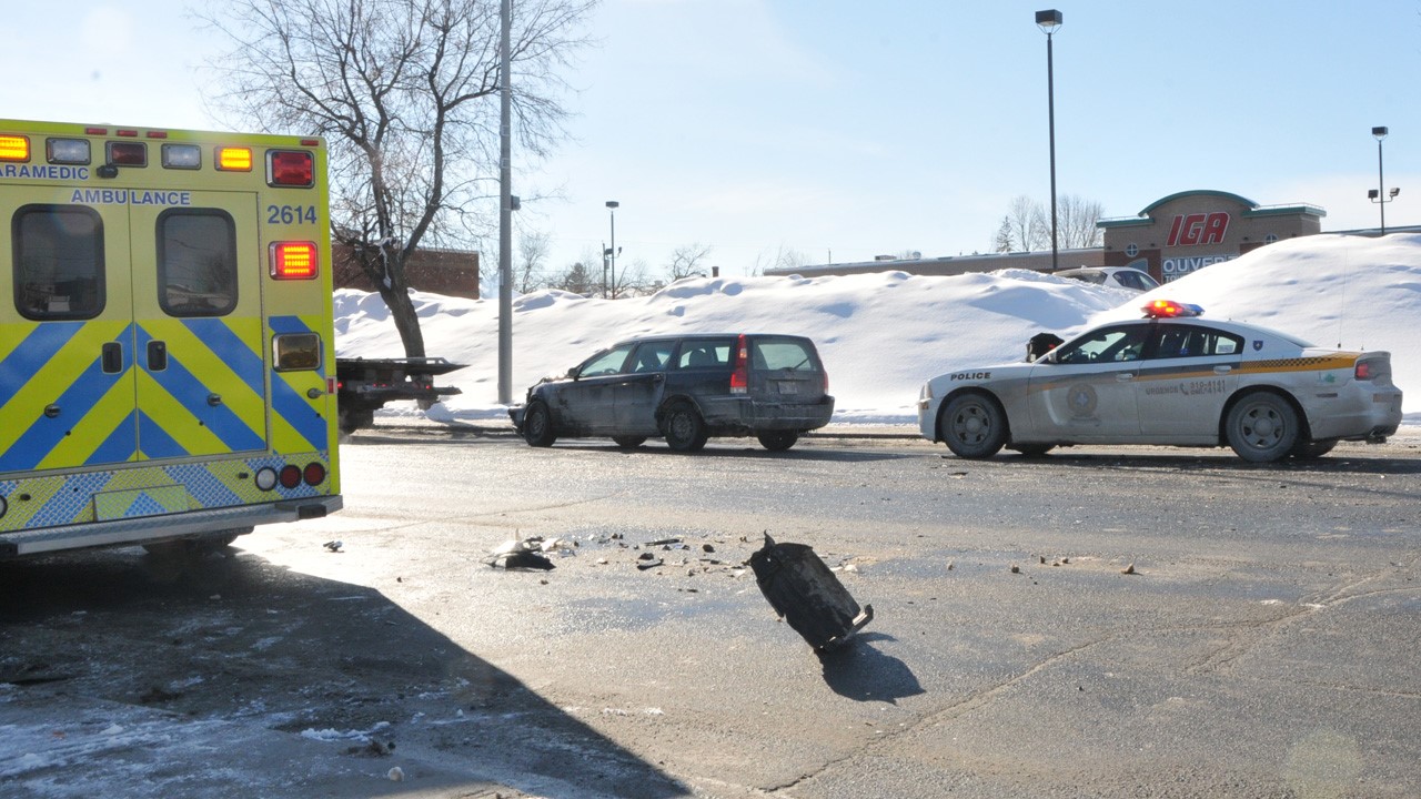 Collision sur le boulevard Dionne à Saint-Georges