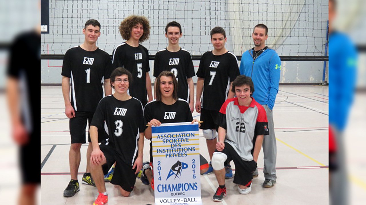L’École Jésus-Marie remporte le championnat des institutions privées en volleyball juvénile masculin.