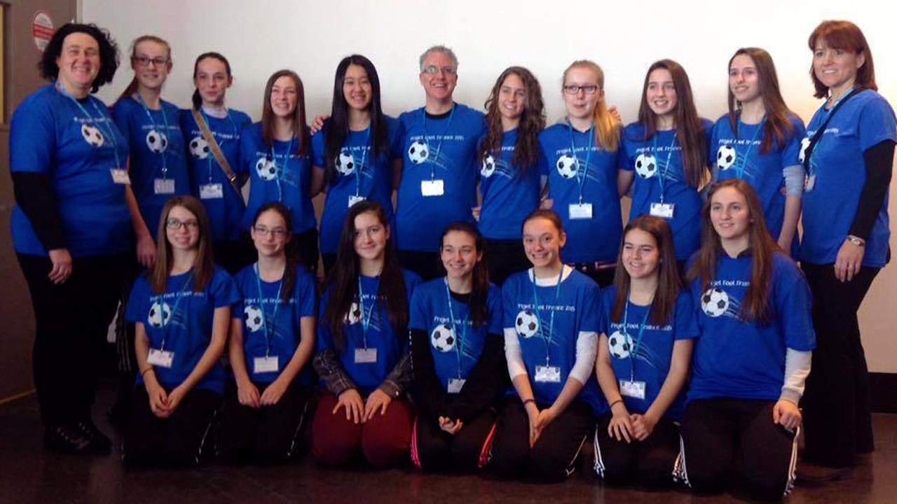 Les filles de l’équipe de soccer U15 de l’Ascalon de Saint-Georges ont mis les pieds en sol français ce vendredi pour leur « Projet Foot France ».