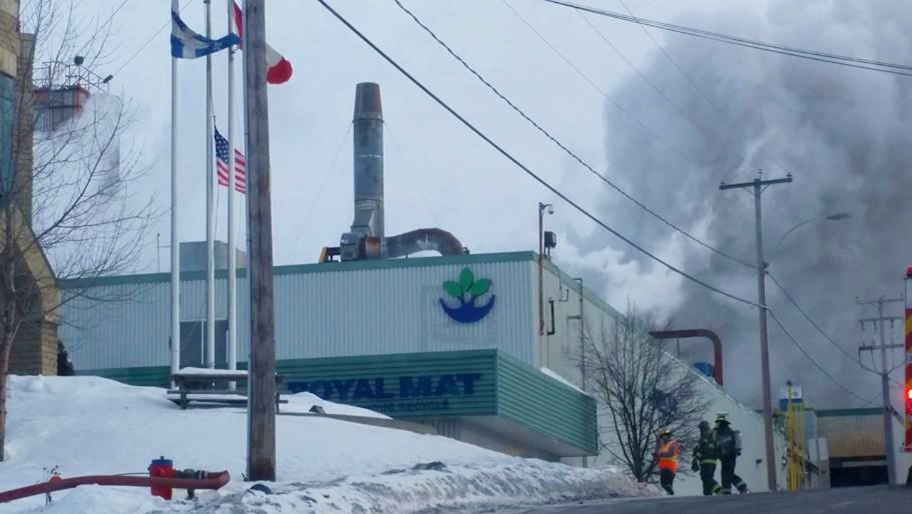 Incendie chez Royal Mat à Beauceville.