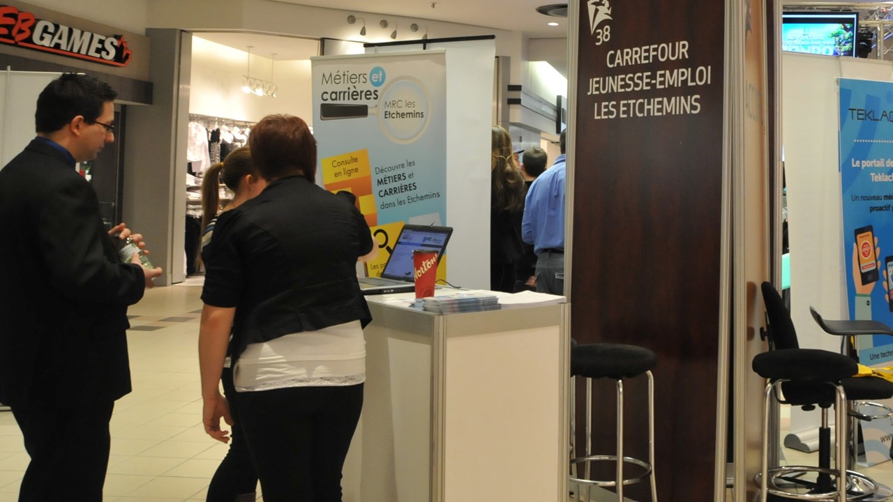 La Foire de l'emploi est officiellement commencée au Carrefour Saint-Georges