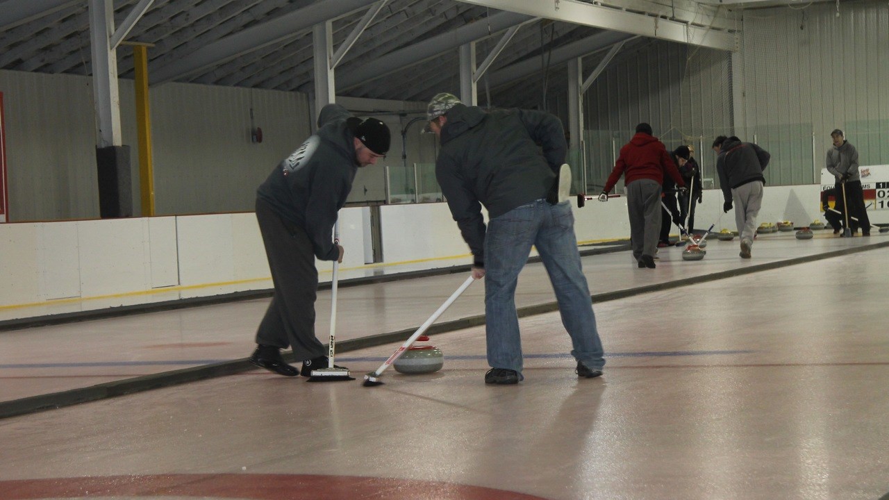 Première édition d'un tournoi de curling à Saint-Honoré