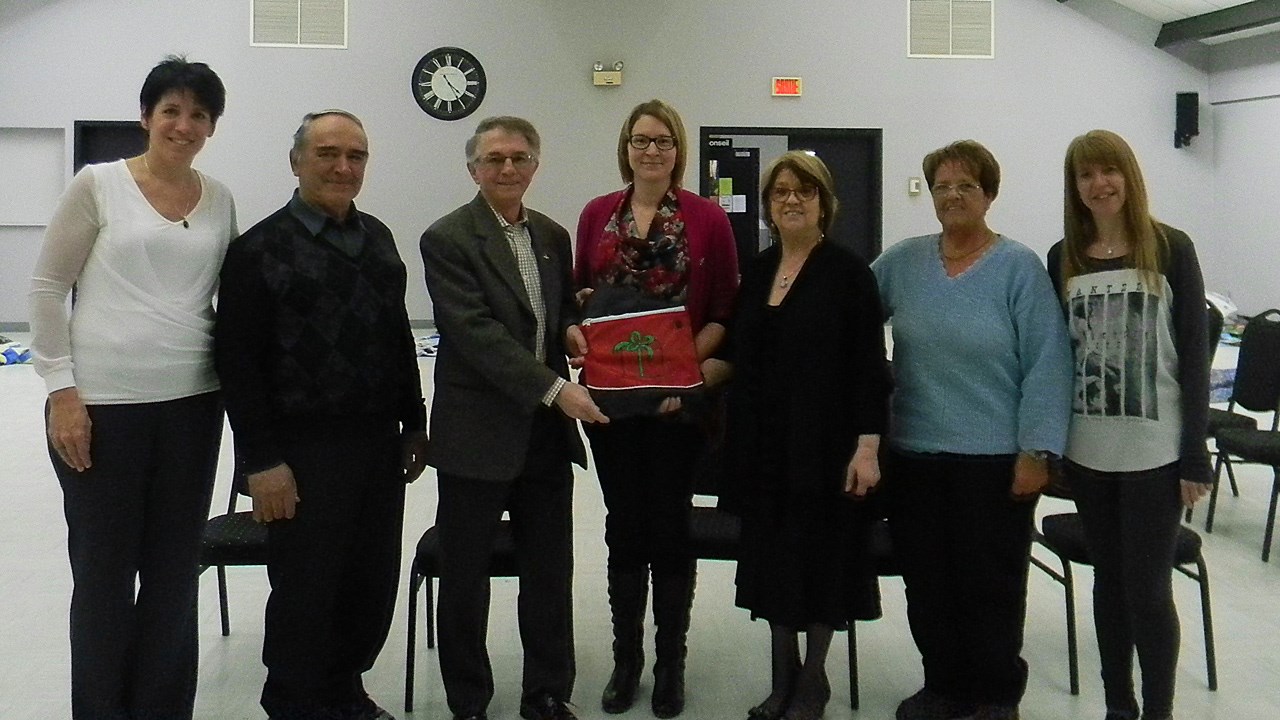 Depuis la création de « Lire, un cadeau pour la vie! », plusieurs organisations ont contribué à son déploiement, dont la Commission scolaire de la Beauce-Etchemin qui a investi près de 20 000 $, le CSSS de Beauce, l’école Kennebec, la municipalité de Saint-Côme-Linière, le CPE Pantamousse, la Maison de la famille Beauce-Etchemins et la Caisse Desjardins du Sud de la Chaudière.