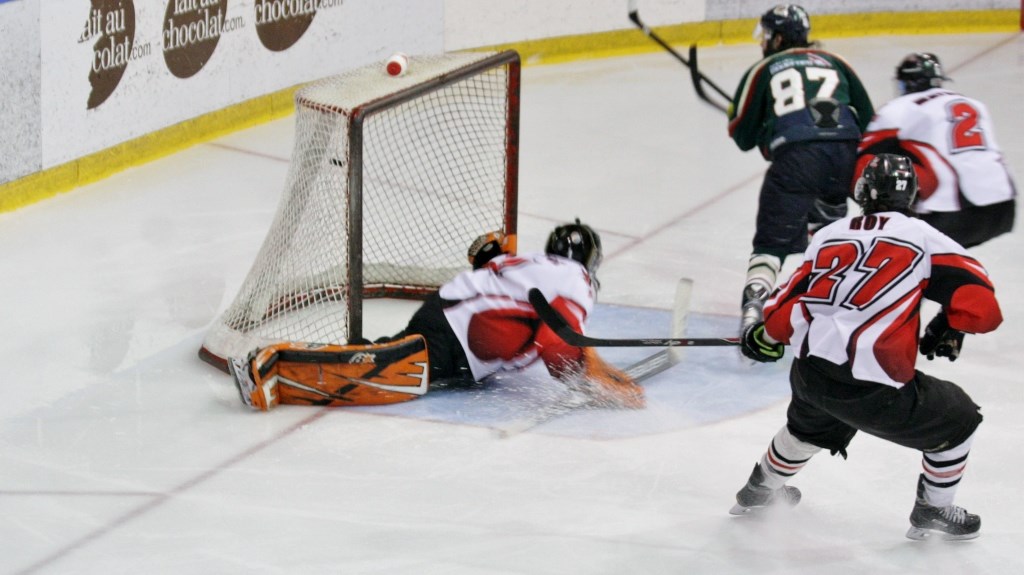 Une victoire de 2-1 en 2e prolongation des Justiciers de Saint-Joseph devant près de 900 spectateurs