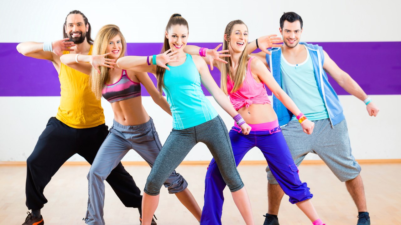Un Zumbathon se greffe au marché aux puces du CEA Monseigneur-Beaudoin.