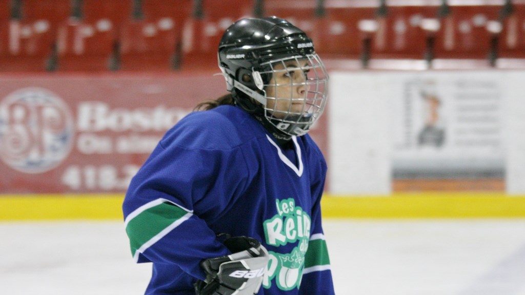 Plus de 500 joueuses de hockey pour le Tournoi de hockey féminin de Saint-Georges Desjardins