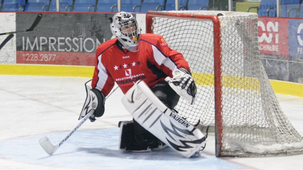 Plus de 500 joueuses de hockey pour le Tournoi de hockey féminin de Saint-Georges Desjardins