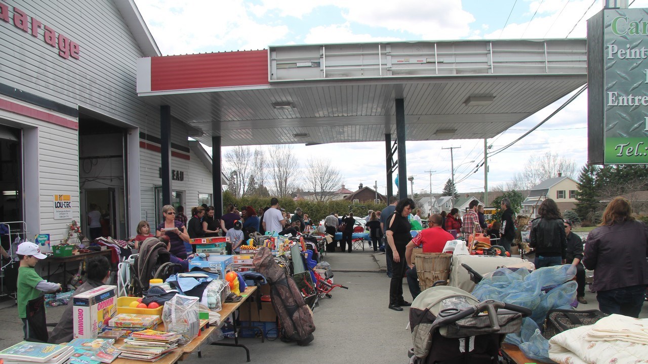 La vente de garage en soutien aux familles touchées par l’autisme avait lieu ce samedi 