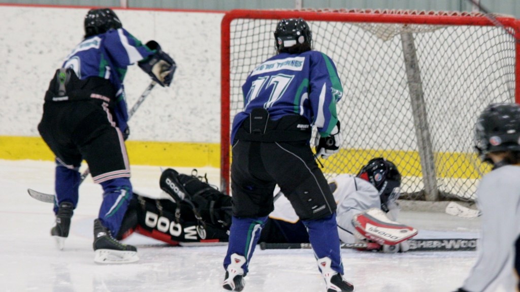 Le Tournoi de hockey féminin Desjardins couronne ses gagnantes