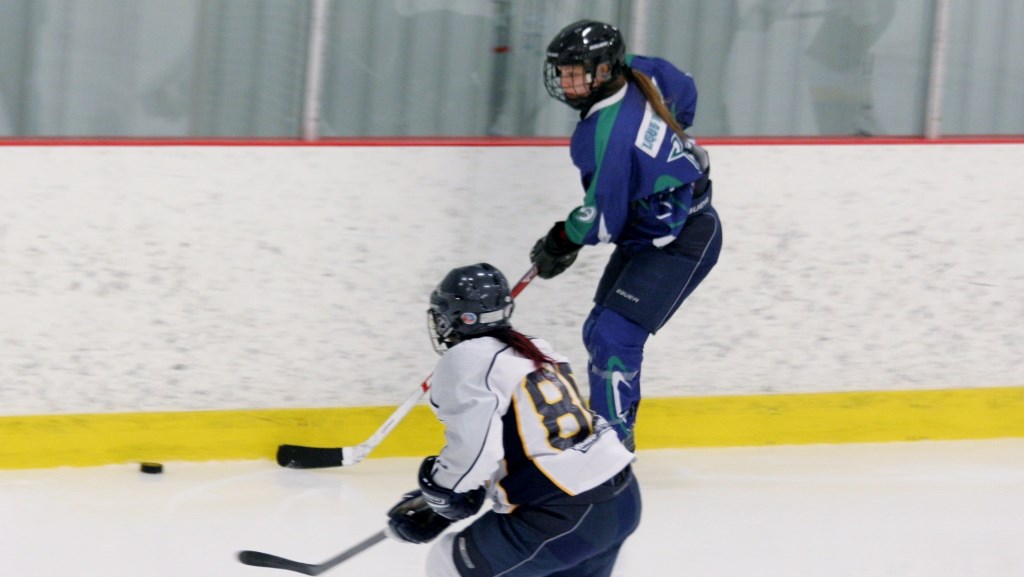 Le Tournoi de hockey féminin Desjardins couronne ses gagnantes