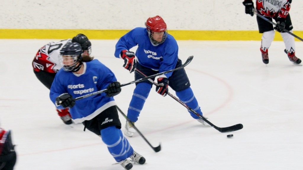 Le Tournoi de hockey féminin Desjardins couronne ses gagnantes