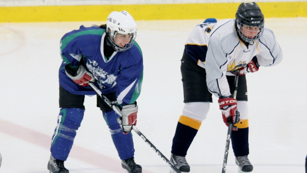 Le Tournoi de hockey féminin Desjardins couronne ses gagnantes