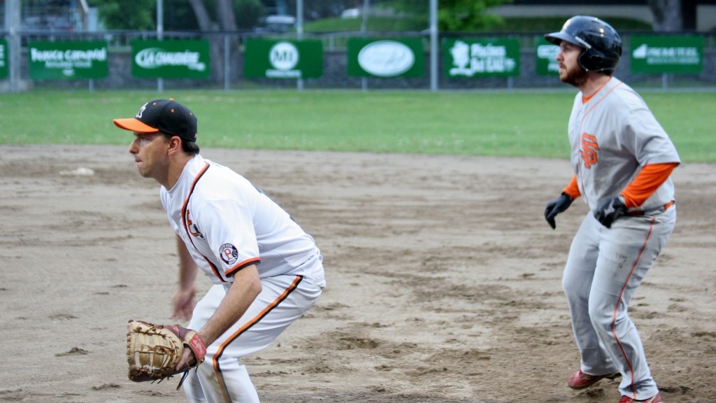Les Jarrets Noirs écrasent Sainte-Foy/Sillery par la marque de 10-1
