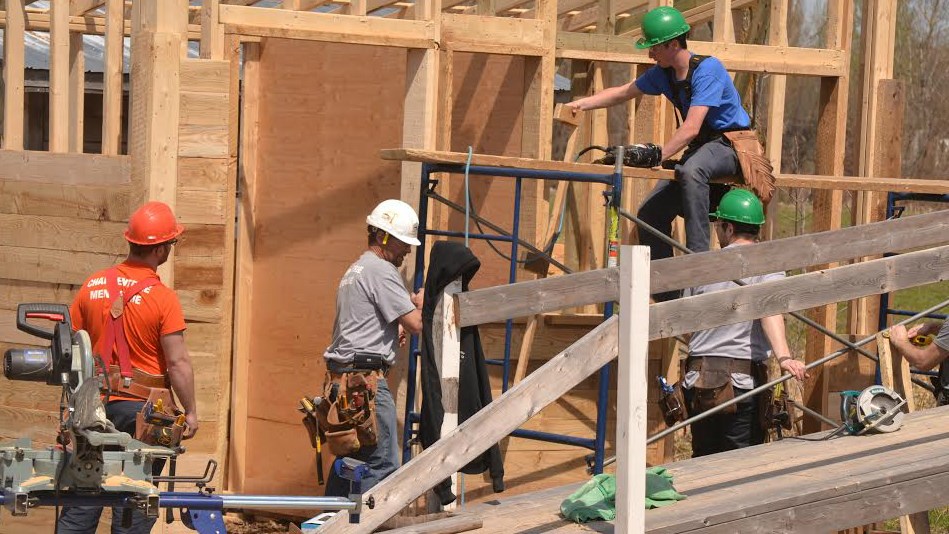 Le CFP Pozer construit pour une bonne cause