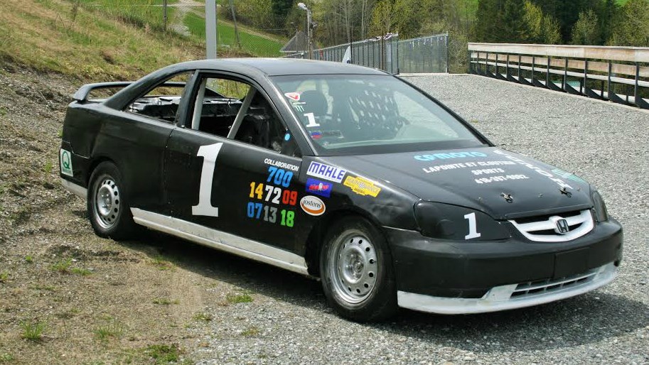 Les pilotes de la classe Sport Compact Amateur lancent une campagne de financement