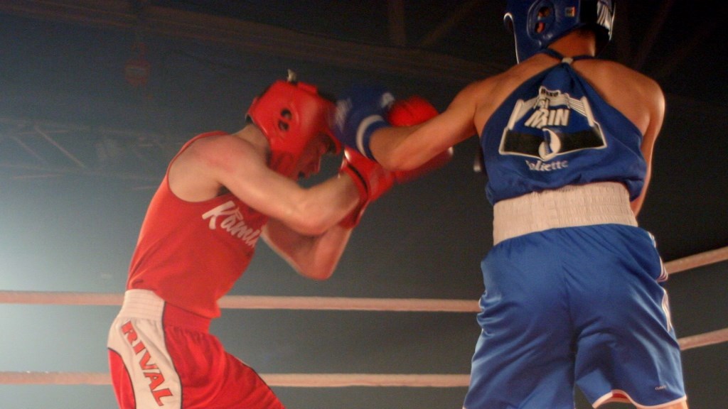 Gala de boxe Dooly's: Hubert Poulin l'emporte une fois de plus sur Bilodeau